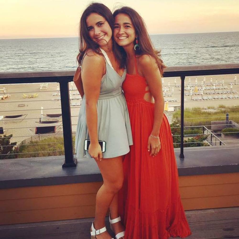 Meet your Posher, Olivia